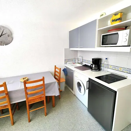 شقة T2 Avec Piscine, 4 Pers, Cap D'agde - Fr-1-607-54 *