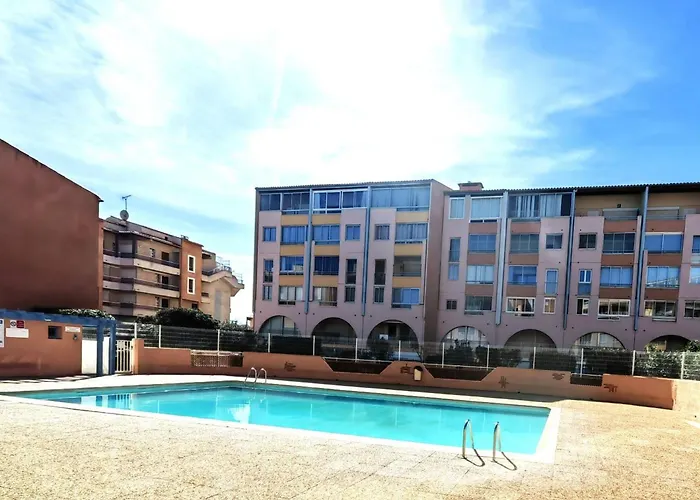 T2 Avec Piscine, 4 Pers, Cap D'agde - Fr-1-607-54 アパート