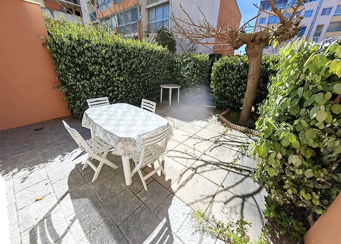 T2 Avec Piscine, 4 Pers, Cap D'agde - Fr-1-607-54