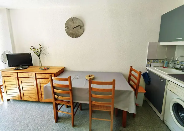 T2 Avec Piscine, 4 Pers, Cap D'agde - Fr-1-607-54